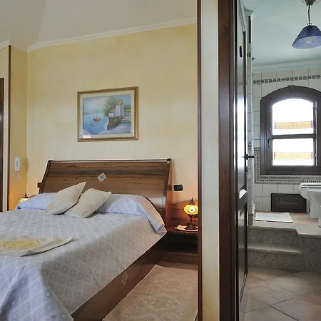 Thanit Bed and breakfast Girasole